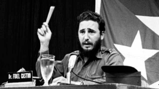 Fidel-Castro-palabras-a-los-Intelectuales