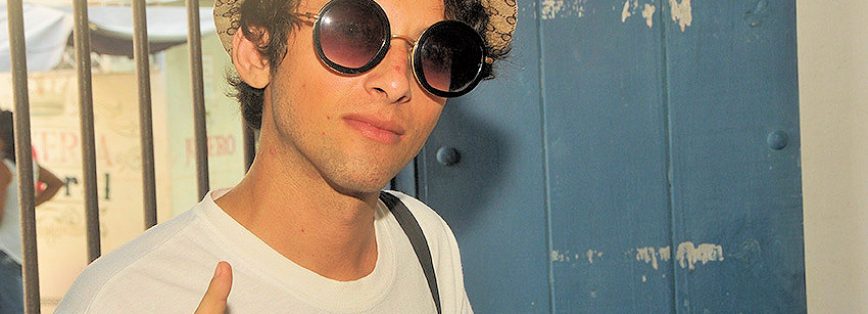 Raúl Leyva y sus secretos del fuego literario
