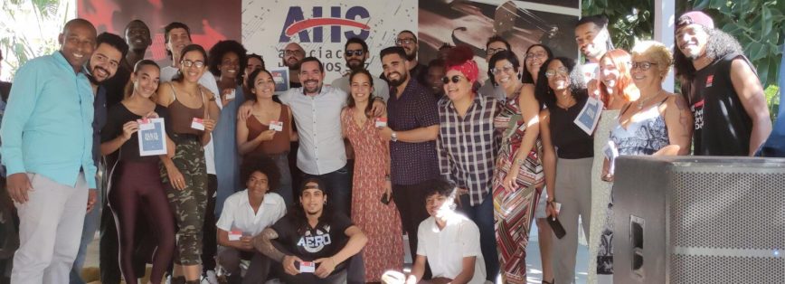 Nuevas voces del arte joven cubano se suman a la familia de la Asociación Hermanos Saíz
